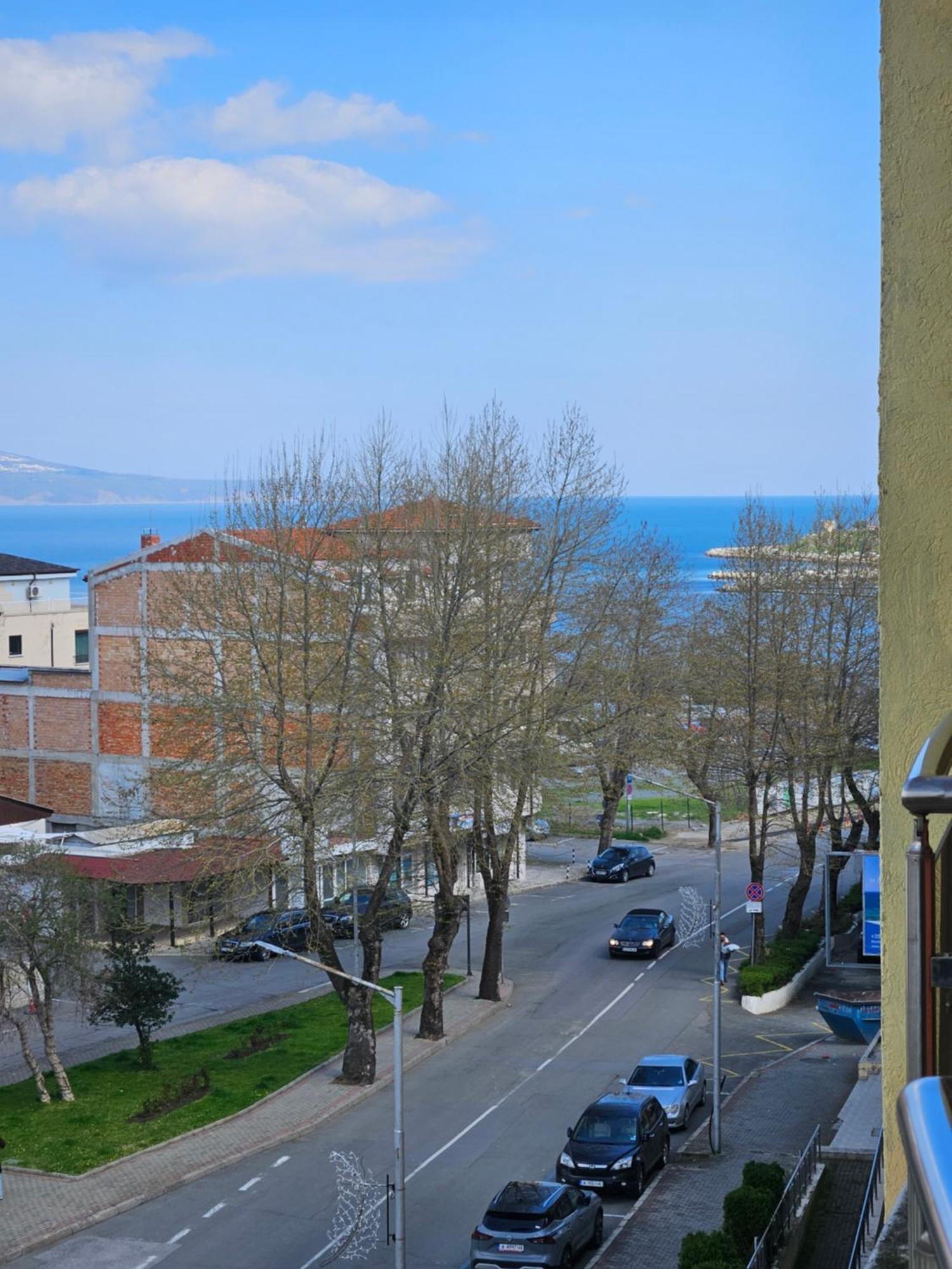נסבר Julia Vigo Panorama Apartments מראה חיצוני תמונה